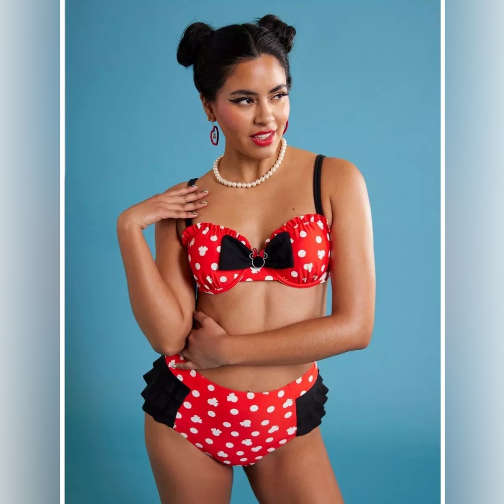 2 pc high waisted Minnie Mouse swimsuit